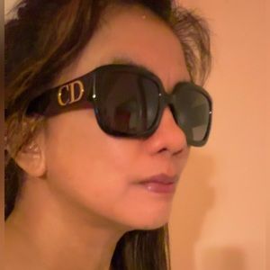 Christian Dior -Authentic CD Signature logo